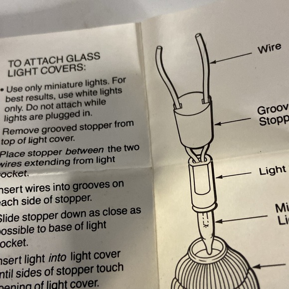 Avon Snowman glass light cover NIB never used Directions included - Picture 5 of 5